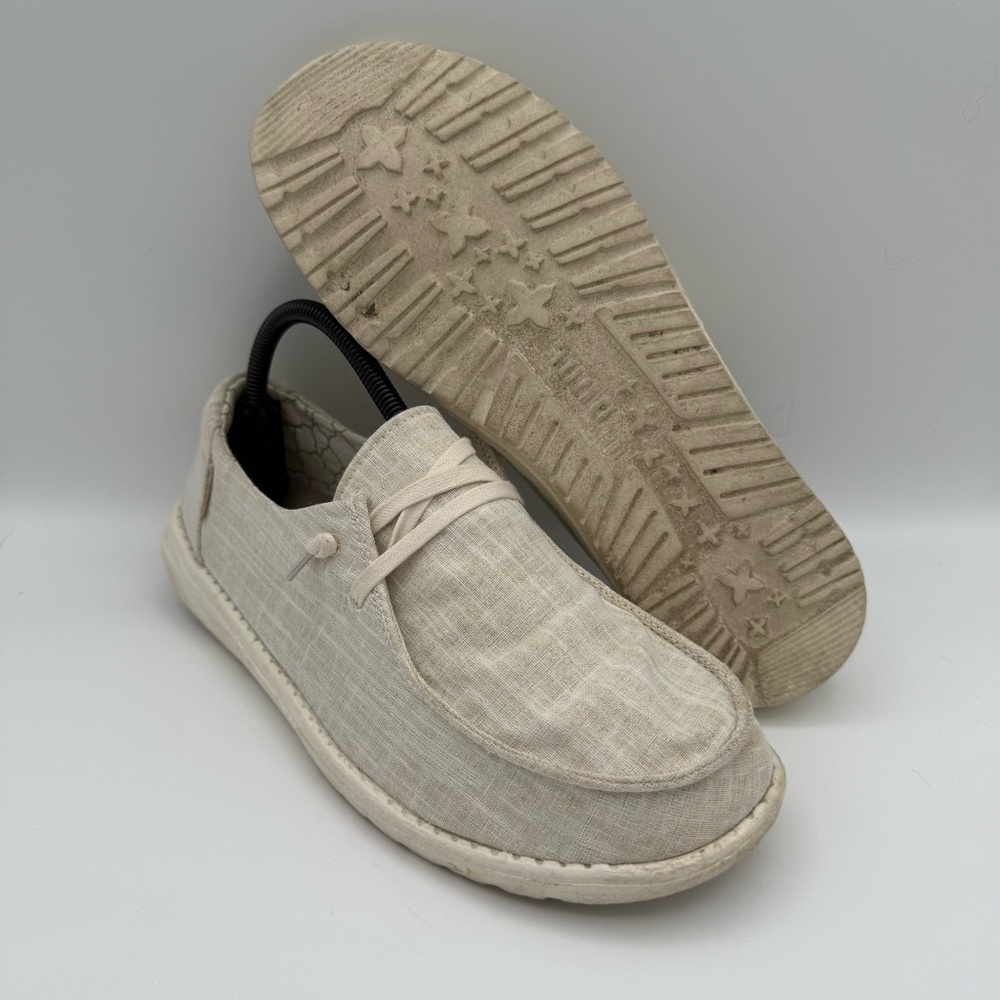 Women’s Hey Dude Wendy Sparkling Gold Casual Comfort Cream Slip-On Shoes Size 10